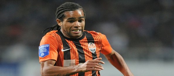 galatasaray-alex-teixeira-y-al-yor