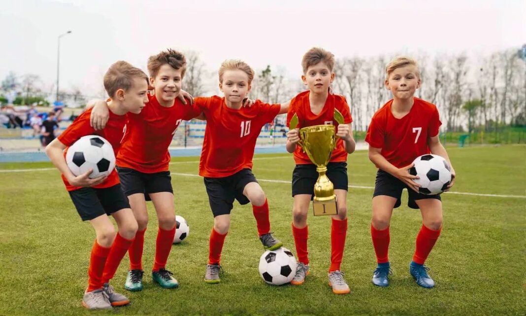 Futbola Başlama: Çocuklar İçin En Uygun Yöntemler