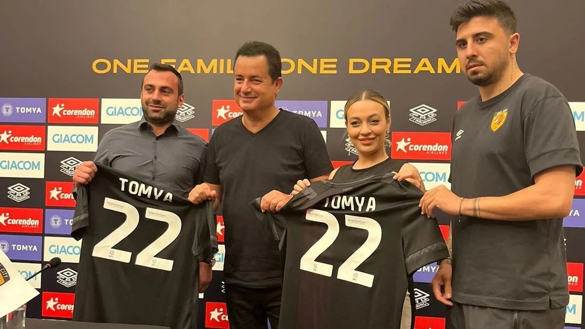 Tomya Acun Ilıcalı Hull City